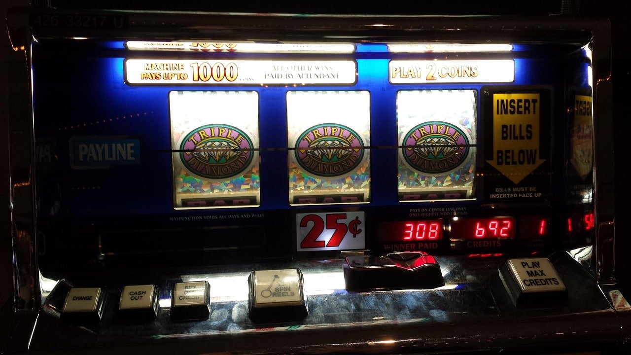Bangladesh mobile users viewing a well-structured bed 3666 casino lobby